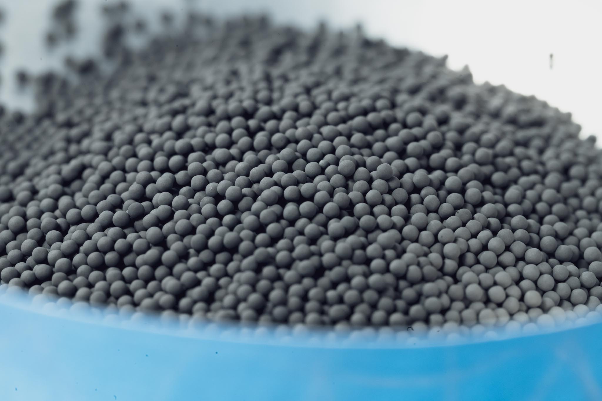 TRISO nuclear fuel particles. The central sphere is a nuclear fuel like Uranium Oxycarbide (UCO), surrounded by ceramic shells.
